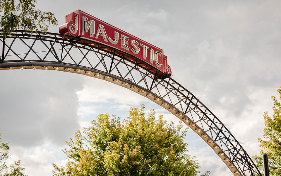 Majestic arch